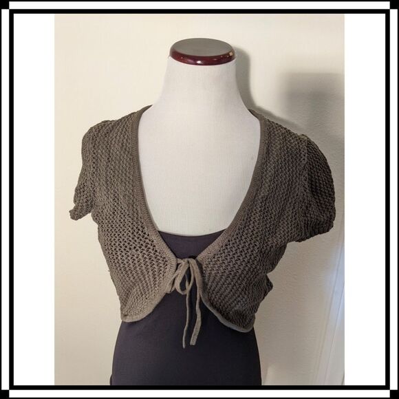 Cute Olive Green Tie Front Shrug, Sz Sm - Picture 1 of 5